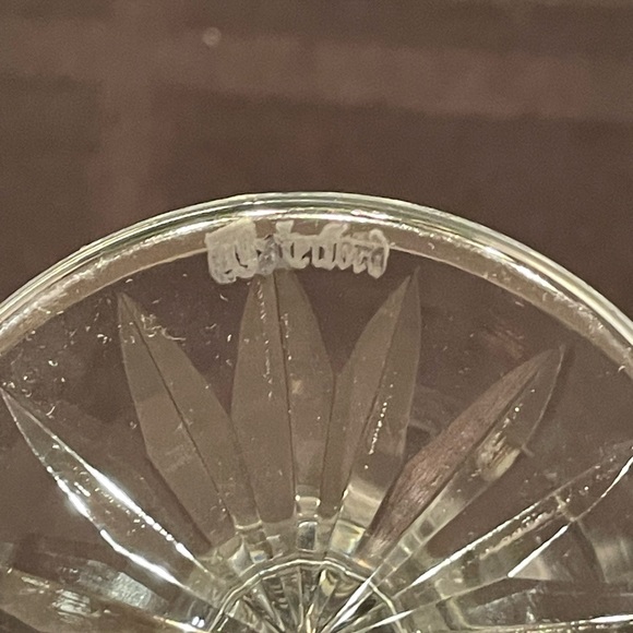 WATERFORD CRYSTAL CHAMPAGNE FLUTE..ROSSLARE STYLE..Like new - Picture 3 of 3